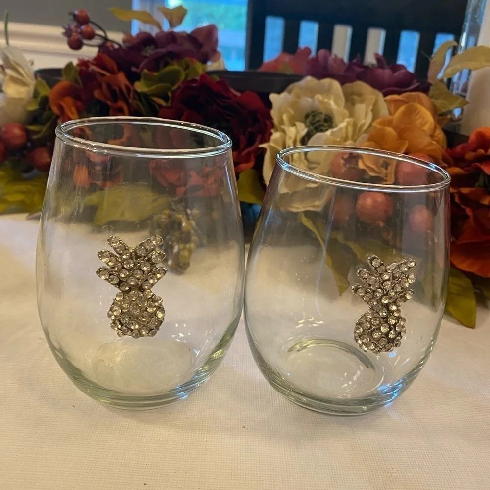 Adorable Stemless Wine Glasses